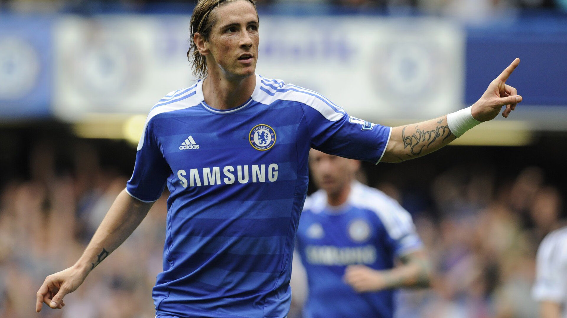 史密斯起跳反应制胜 澳中队紧随其后,史密斯跳车